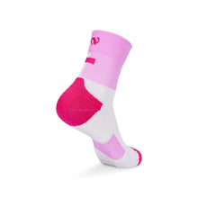 Load image into Gallery viewer, Running Crew Terry Socks White/Fuchsia Pink